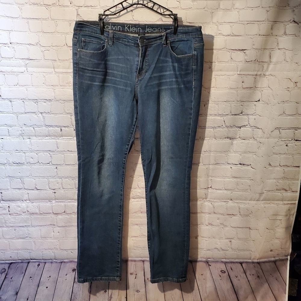 CALVIN KLEIN ULTIMATE SKINNY JEANS
